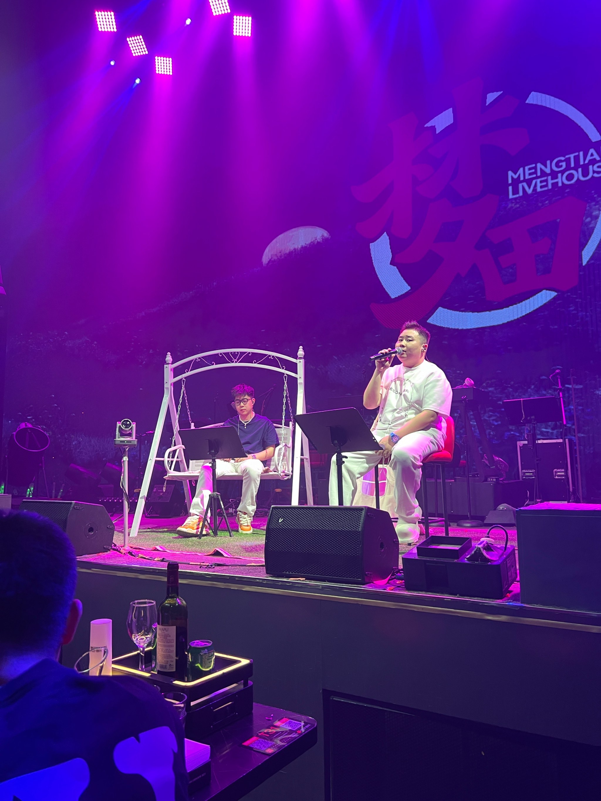 赣州商务ktv每小时收费多少-大余县ktv预定